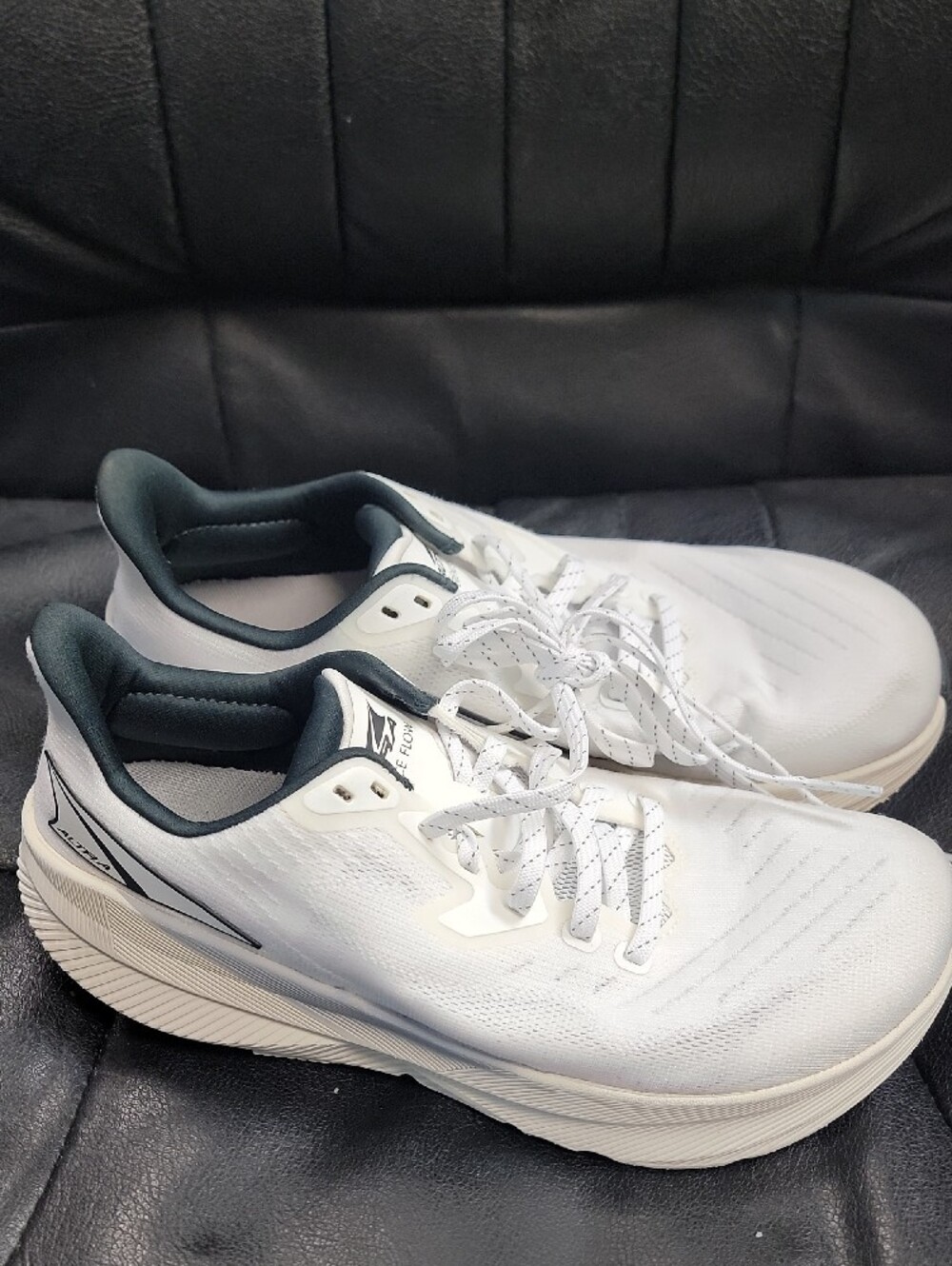 Altra White Athletic Running Shoes with Dark Gray Trim - Picture 4 of 5